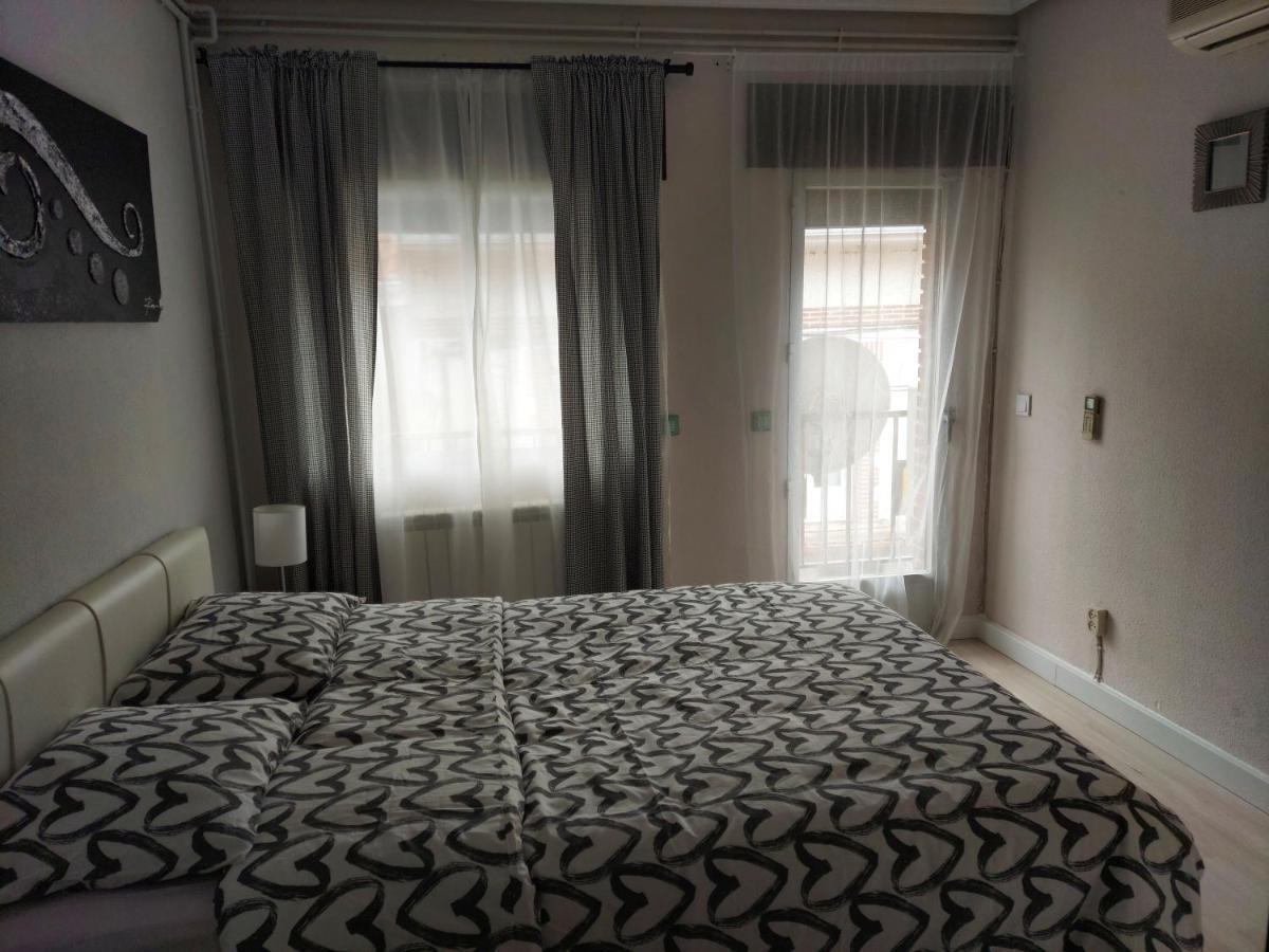 Navas Suite Navas del Rey Εξωτερικό φωτογραφία